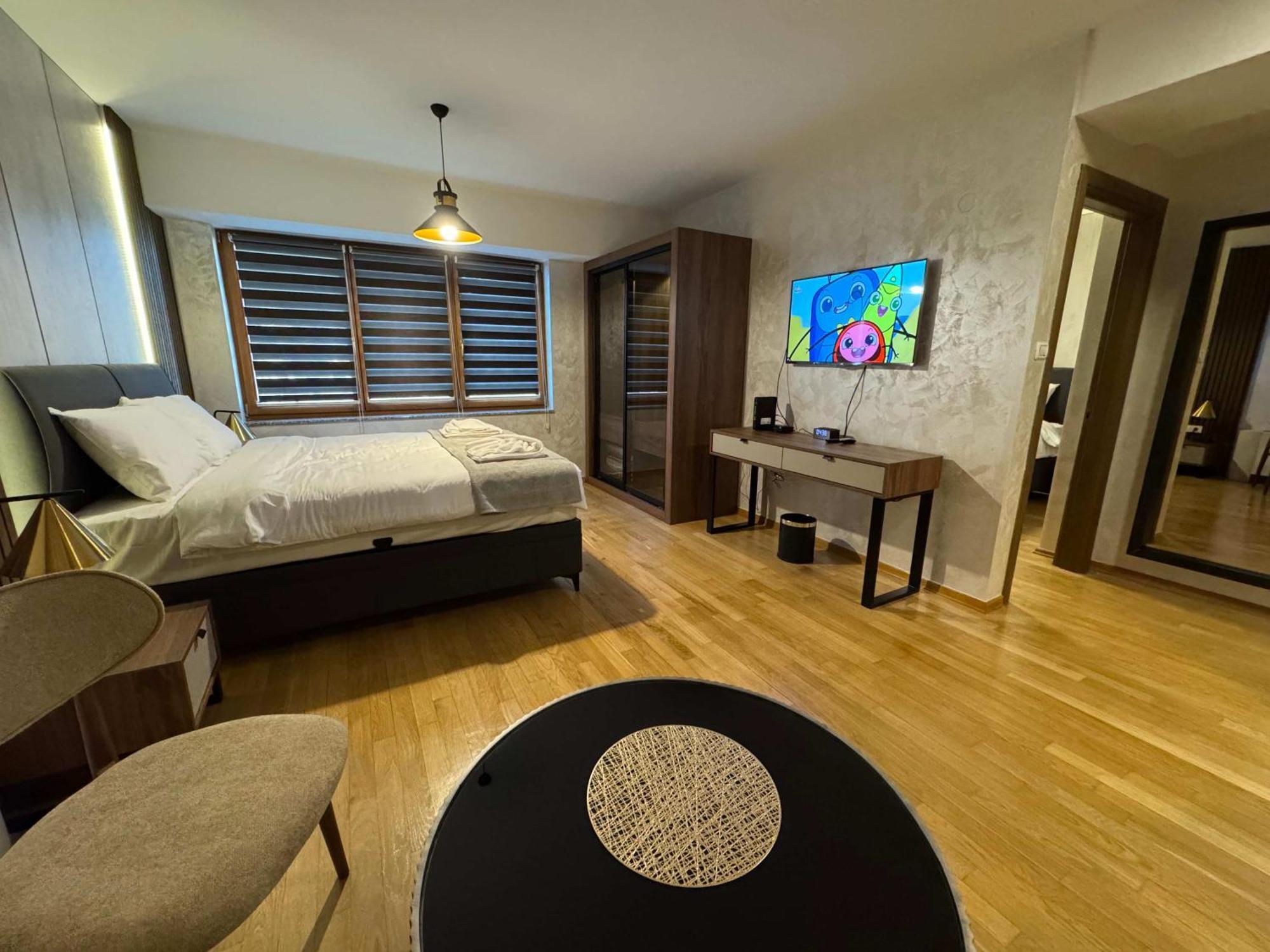 Apartment Kremona Lux Skopje